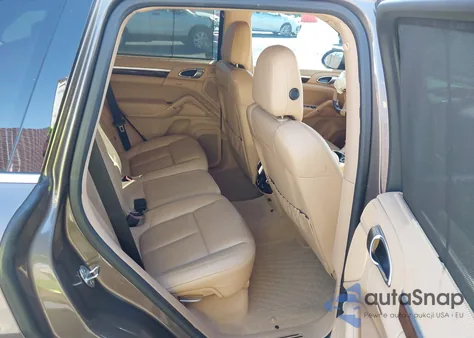 2013 Porsche Cayenne Diesel из США, поврежденный, VIN WP1AF2A28DLA32261